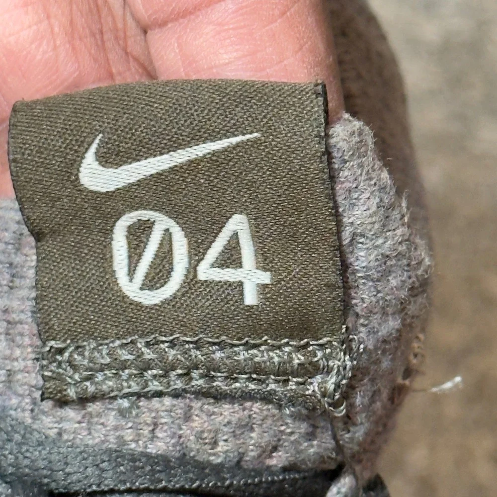 Nike Space Hippie 04 Iron Grey Photon Dust Sneakers CD3476-300 Mens 7 Womens 8.5